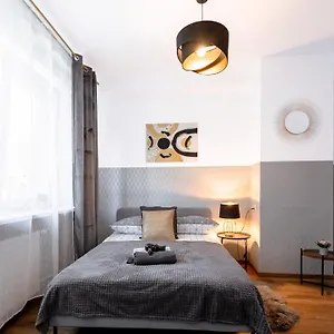 Clicktheflat Wolska Варшава